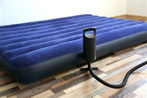 finding a leak in an air mattress|How to Fix a Leaky Air Mattress